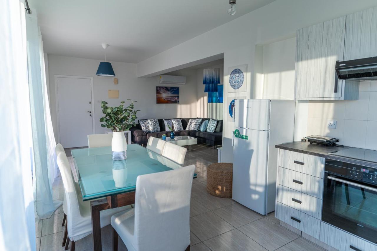 شقة Makenzy Seaview Penthouse لارنكا المظهر الخارجي الصورة